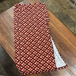 LOFT Red and Black Diamond and flowers Pattern Pencil Skirt